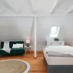 別荘 Atelierhaus Auf Der Insel Werder Mit Garten, W-lan Und Netflix Gallin