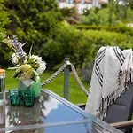 Atelierhaus Auf Der Insel Werder Mit Garten, W-lan Und Netflix 別荘 Gallin