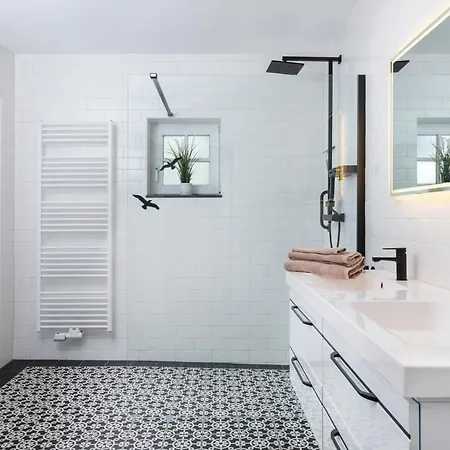 Atelierhaus Auf Der Insel Werder Mit Garten, W-lan Und Netflix *