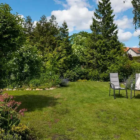 Atelierhaus Auf Der Insel Werder Mit Garten, W-lan Und Netflix Casa vacanze *