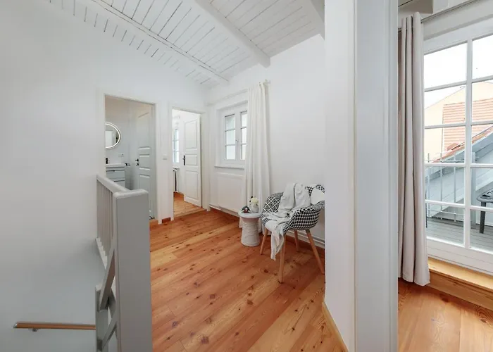 Atelierhaus Auf Der Insel Werder Mit Garten, W-lan Und Netflix * Gallin