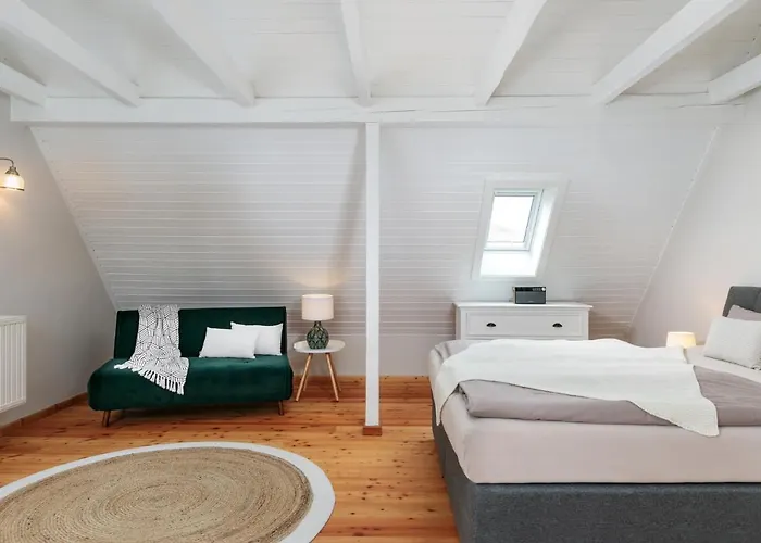 Semesterbostad Atelierhaus Auf Der Insel Werder Mit Garten, W-lan Und Netflix Gallin