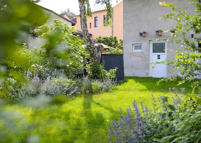 Atelierhaus Auf Der Insel Werder Mit Garten, W-lan Und Netflix Gallin
